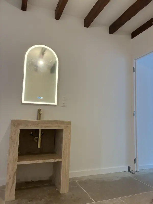 meuble en pierre sdb