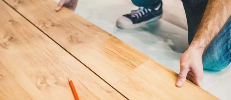 Pose de parquet flottant, Belley, AINPACT'RÉNOV