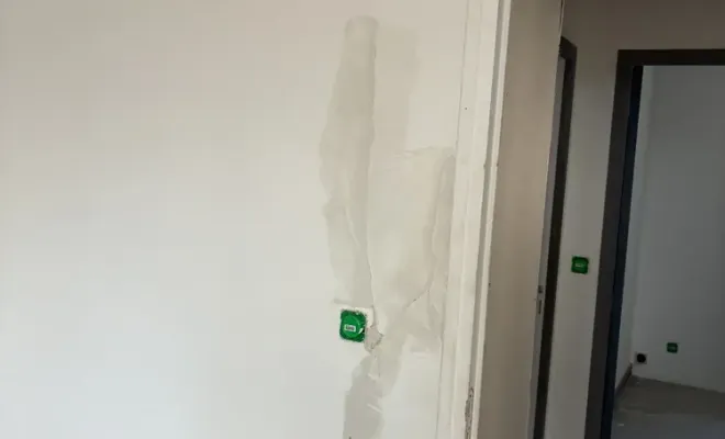 Découvrez les photos de notre chantier en phase finale de rénovation haussmannienne, Belley, AINPACT'RÉNOV